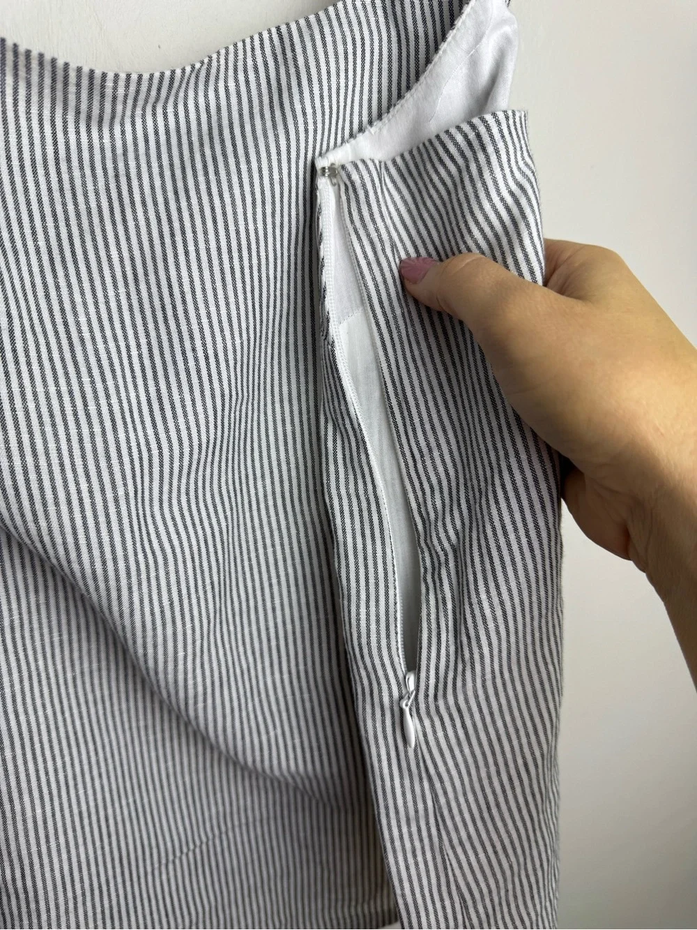 NWOT J.Crew Striped Linen Blend Square Neck Tank Top Black White